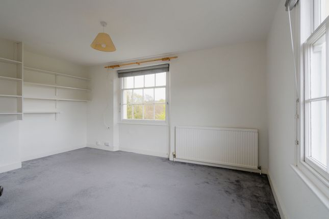 End terrace house to rent in Belle Parade, Crediton