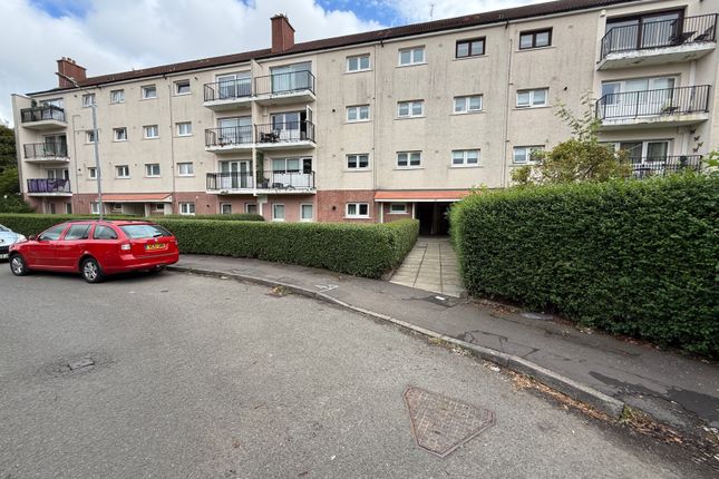 3,2,82, Edinbeg Avenue, Glasgow, Lanarkshire, G42 0Ew