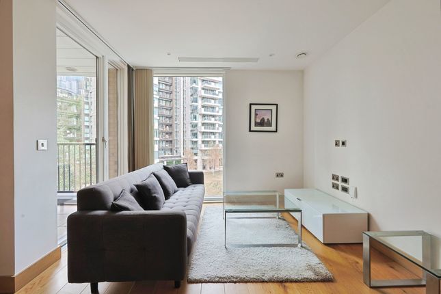 Apartment 12, 12, Hermitage Street, London photo 4