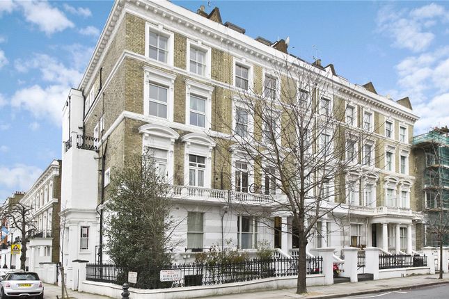 Thumbnail Flat for sale in Redcliffe Gardens, West Chelsea
