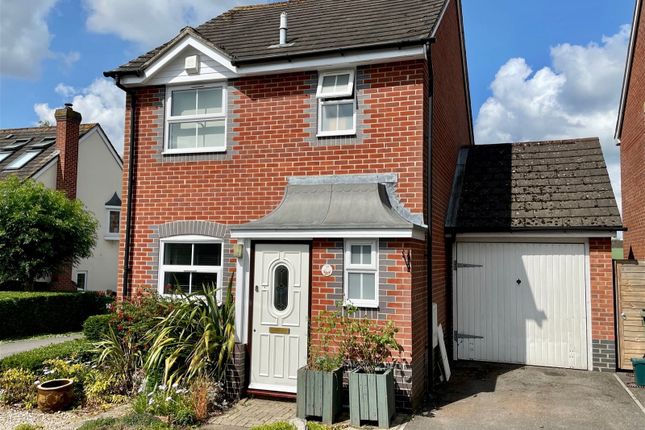 Thumbnail Detached house for sale in Ludlow Close, Newbury
