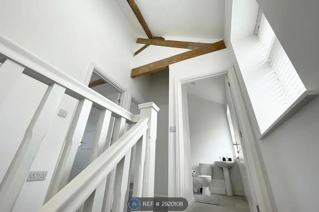 Villiers Street, Willenhall photo 3