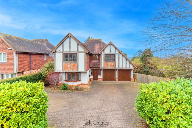 Thumbnail Detached house to rent in Forest Road, Tunbridge Wells