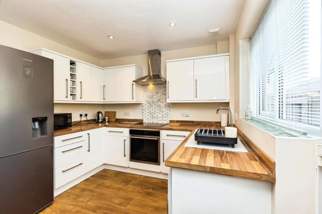71, Woodlands Road, Wotton-under-Edge photo 3