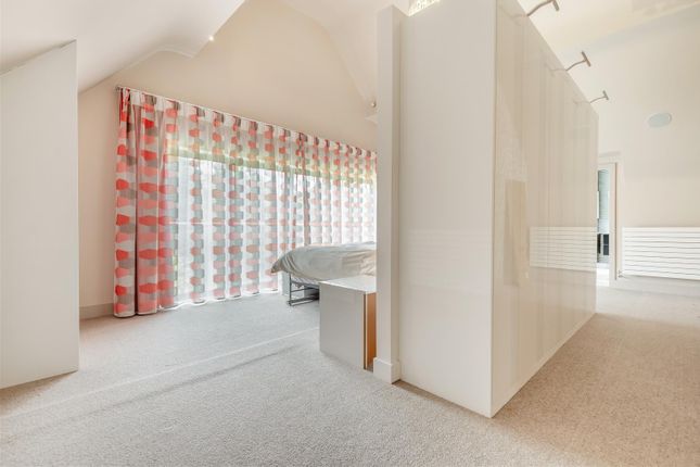 8646188-Interior27.Jpg