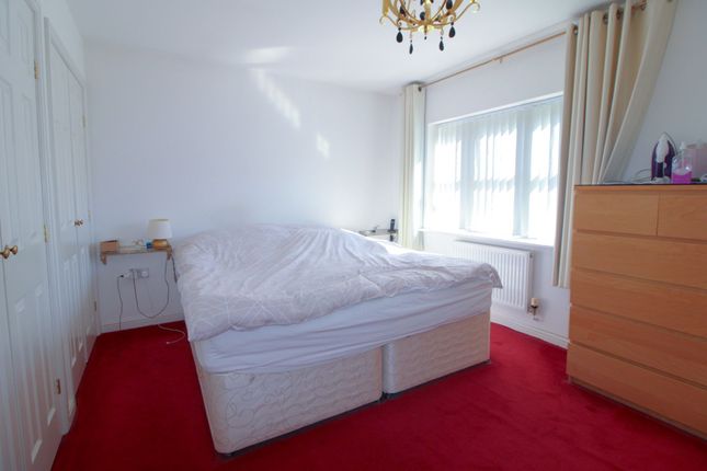 8 Guestwick Green, Leicester photo 5