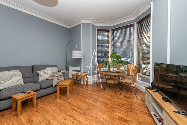Flat A, 18, Great Western Place, Aberdeen photo 4