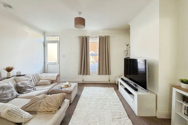 24 Queenstown Road, Southampton photo 4