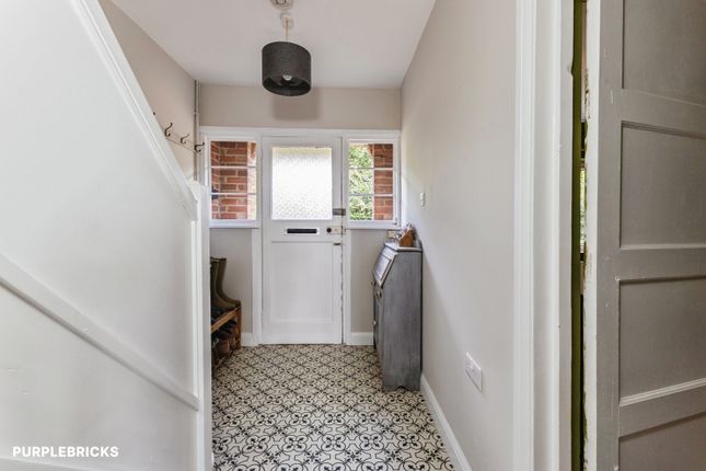 1 Fayleys Cottages, Aldworth, Reading photo 3