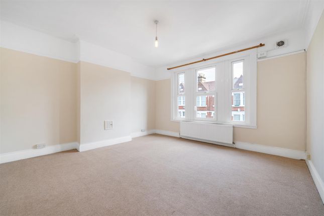 Thumbnail Flat for sale in Credenhill Street, Streatham