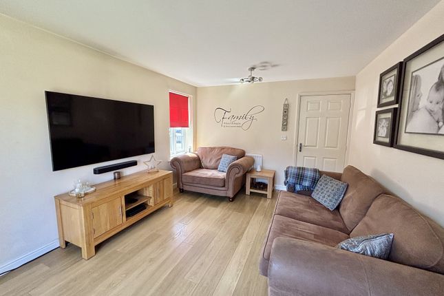 10, Llys Rhaeadr, Swansea photo 3