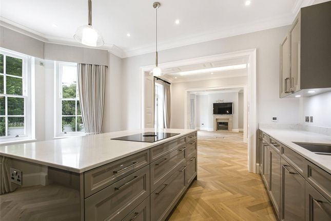 Flat 1, 96, Totteridge Village, London photo 2