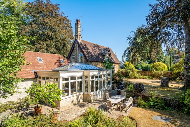 The Lodge,, Longdene House, Haslemere photo 4