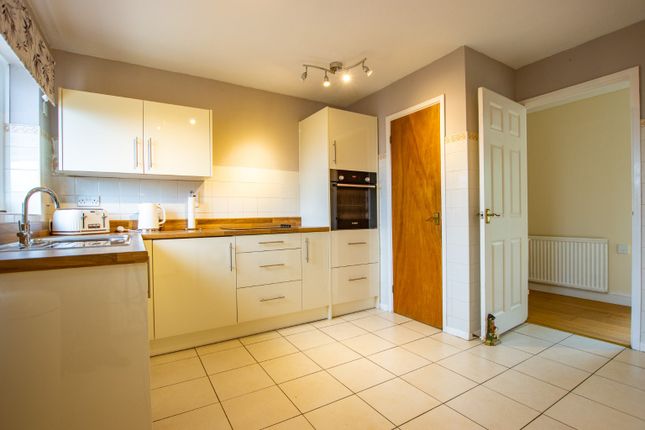 37, Rolfe Crescent, King's Lynn photo 3