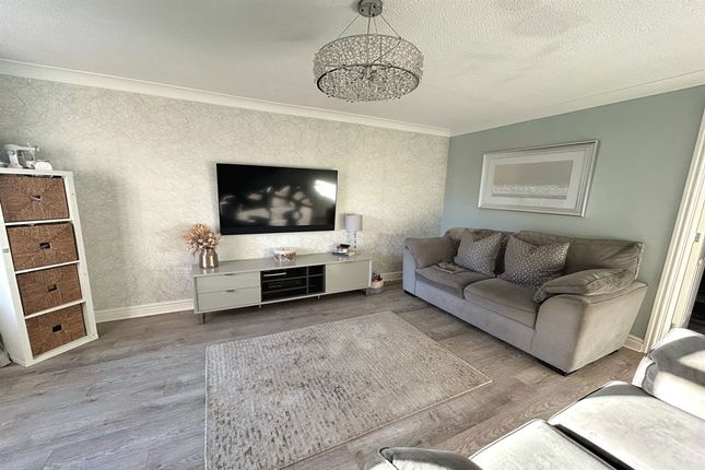 23 Needham Drive, Crewe photo 2