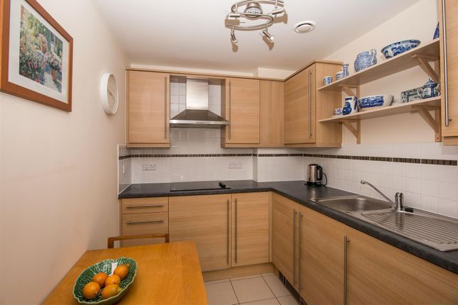 Flat for sale in Cartwright Court, 2 Victoria Road, Malvern