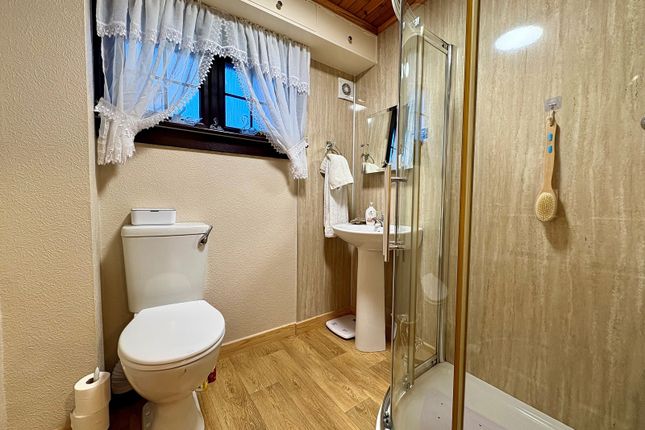 40, Kinnaird Street, Wick photo 4