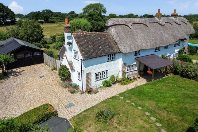 3-bed house on Thatched Cottage,, Lockgate Road, Chichester, £697,500