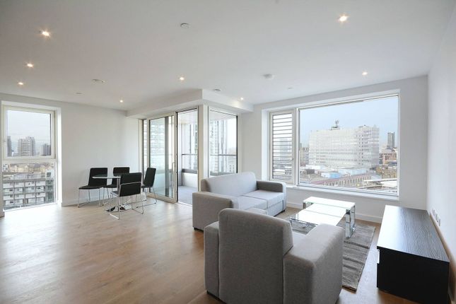 Thumbnail Flat to rent in Deacon Street, Elephant And Castle