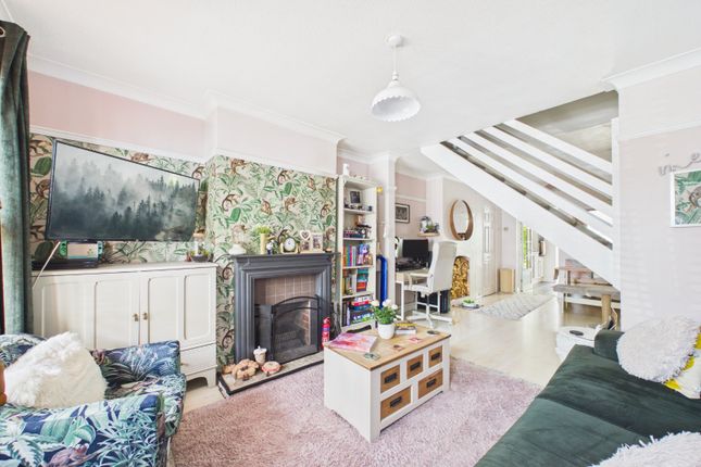 61, Binfield Road, Bracknell photo 4