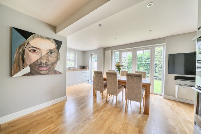 61, Chatteris Way, Reading photo 3