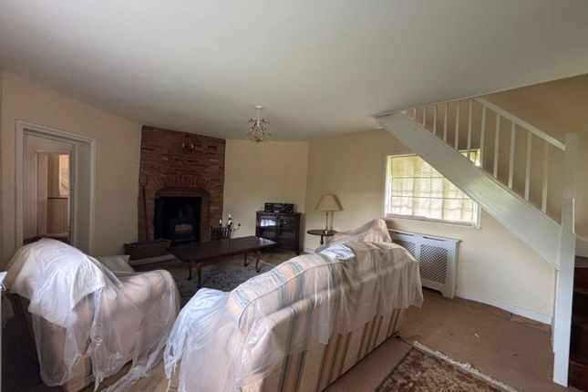Cross Cottage, Stafford photo 3