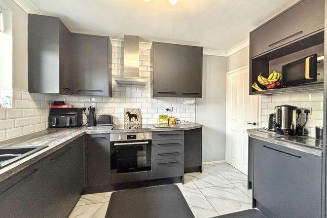 15, Moorland Court, Bedlington photo 5
