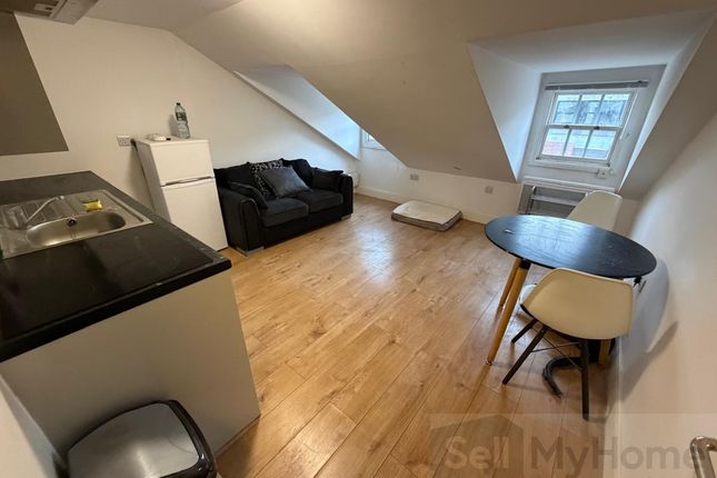 Flat 28, 26-28 Princess Road West, Leicester photo 3