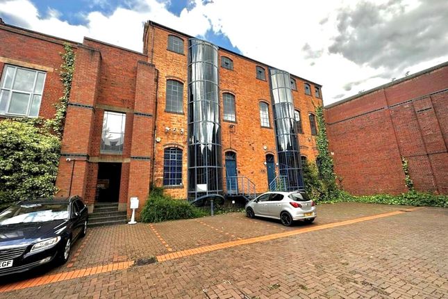 Office to let in Graham St - Rent Free Period, Jewellery Quarter, Birmingham