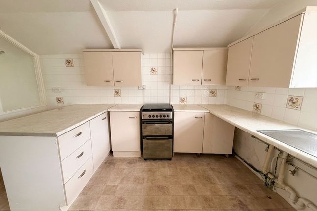 16 South Terrace, Camborne photo 5