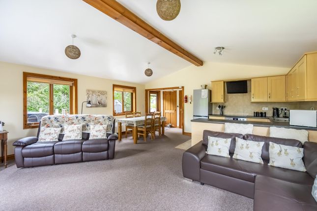 5 Herrington Park, Main Street, York photo 2