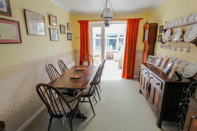 20 King Alfred Way, Newton Poppleford, Sidmouth photo 3