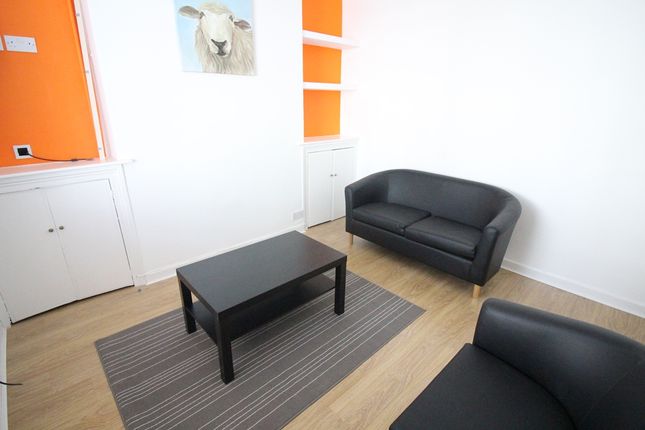 8, Merthyr Street, Cardiff photo 3