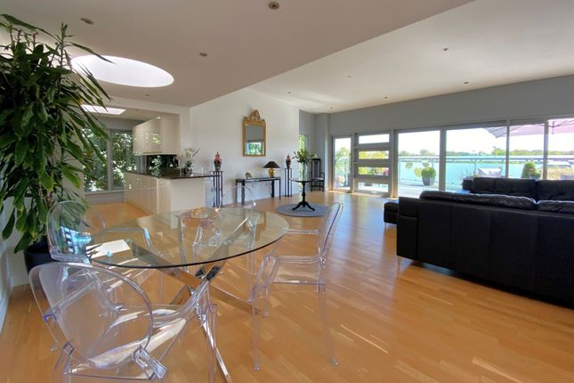 9 Delfbridge Manor, Dover Road, Sandwich photo 4