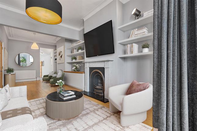 27, Balfern Grove, London photo 3