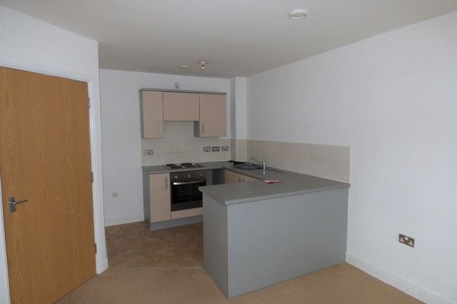 2-bed flat on 7 Palace Court, Wardle Street, Stoke on Trent, £575/mo