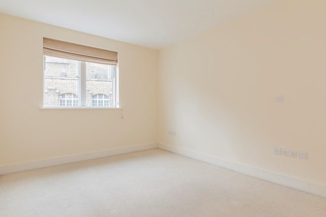 Flat for sale in Merchants House, Collington Street, Greenwich