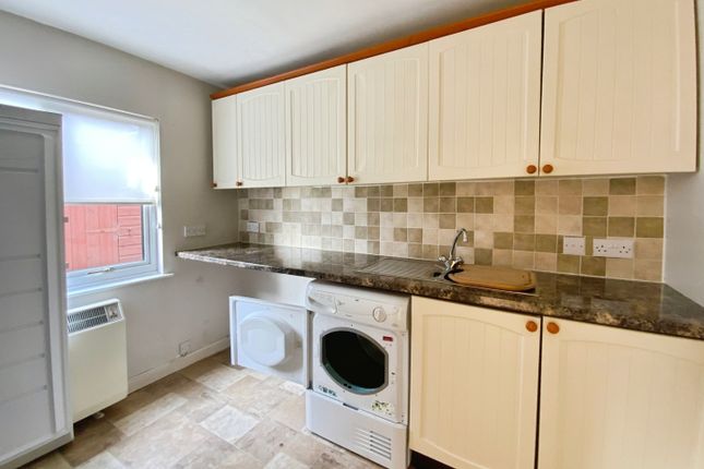 21, Willow Close, Lincoln photo 4