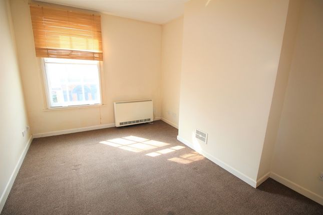 Flat 1, 31/33 Tavistock Street, Bedford photo 2