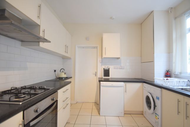 Cosmeston Street, Cardiff photo 3