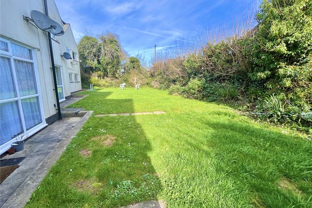 Flat 7, Greenacre Court,, Kingsmoor Road, Pembrokeshire photo 4