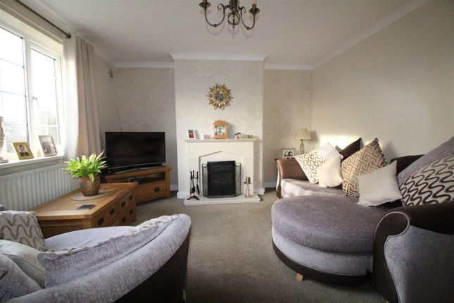 15, Oxford Road, Batley photo 2