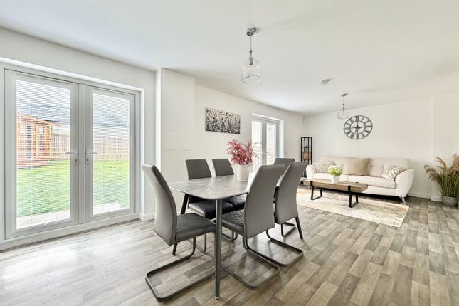 71, Lourie Crescent, Boness photo 3