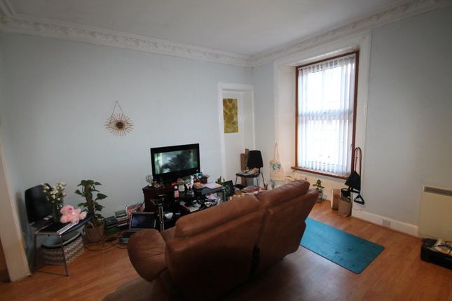 Flat to rent in Park Avenue, Dundee