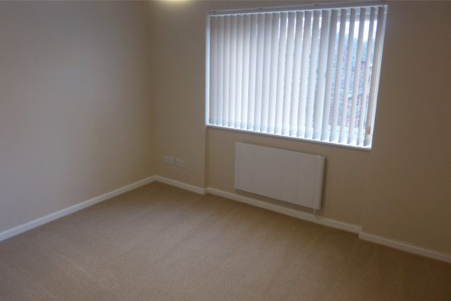12, Winsford Court, Coventry photo 3