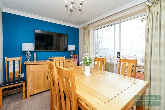 27, Ellesmere Close, Houghton Le Spring photo 4