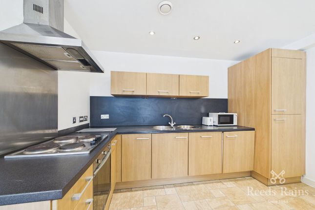 Apartment 41, The Danube, 36, City Road East, Greater Manchester photo 4