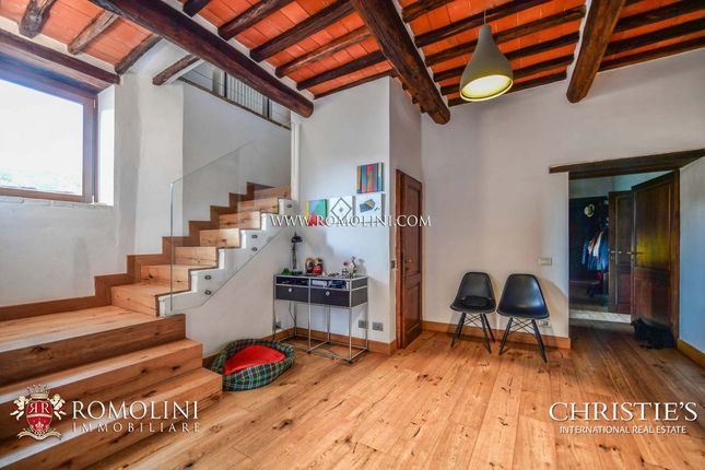Country house for sale in Castellina In Chianti, Tuscany, Italy