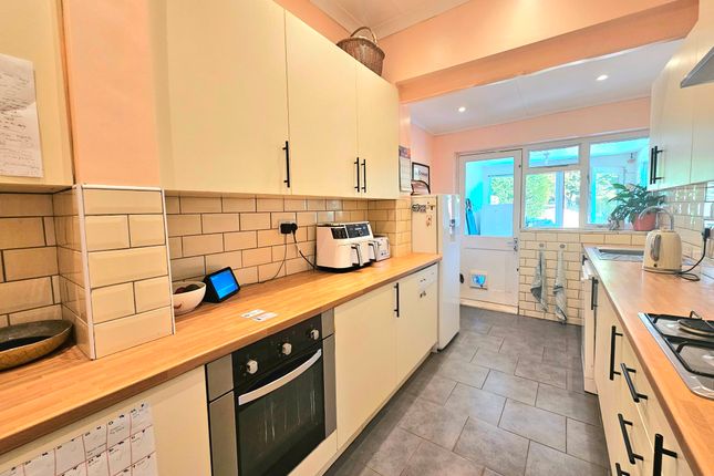 75 Beech Road, Birmingham photo 4