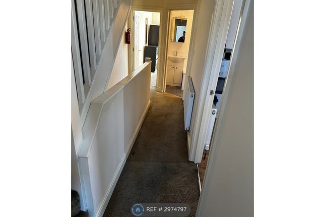 Audley Road, London photo 2